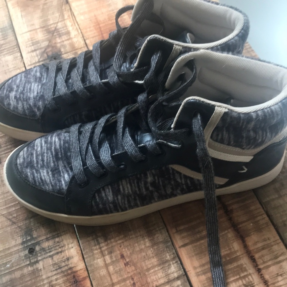 Dr. Scholls High Top Multi-Color Sneaker